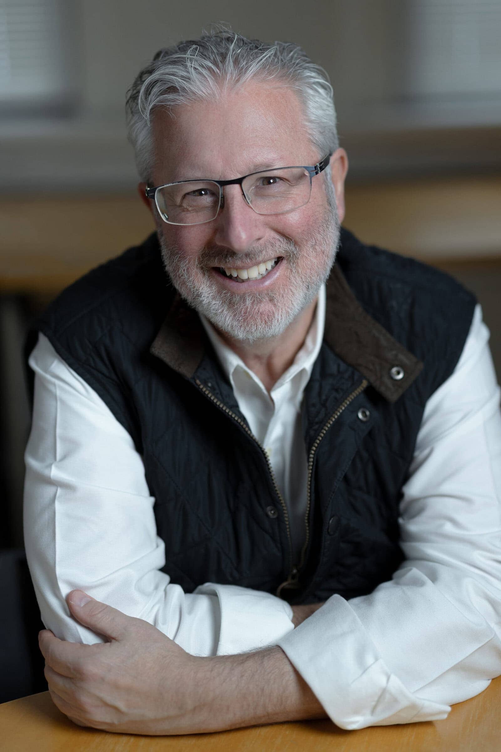 Neil-Shubin-by-Christopher-Michel-37738712-10-25-scaled
